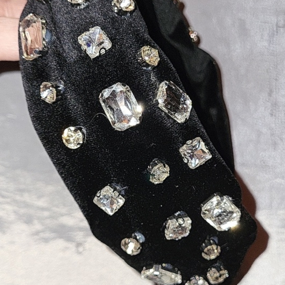 Piper K Black Velvet Headband with Crystal Embellishments GEMS brand New LM